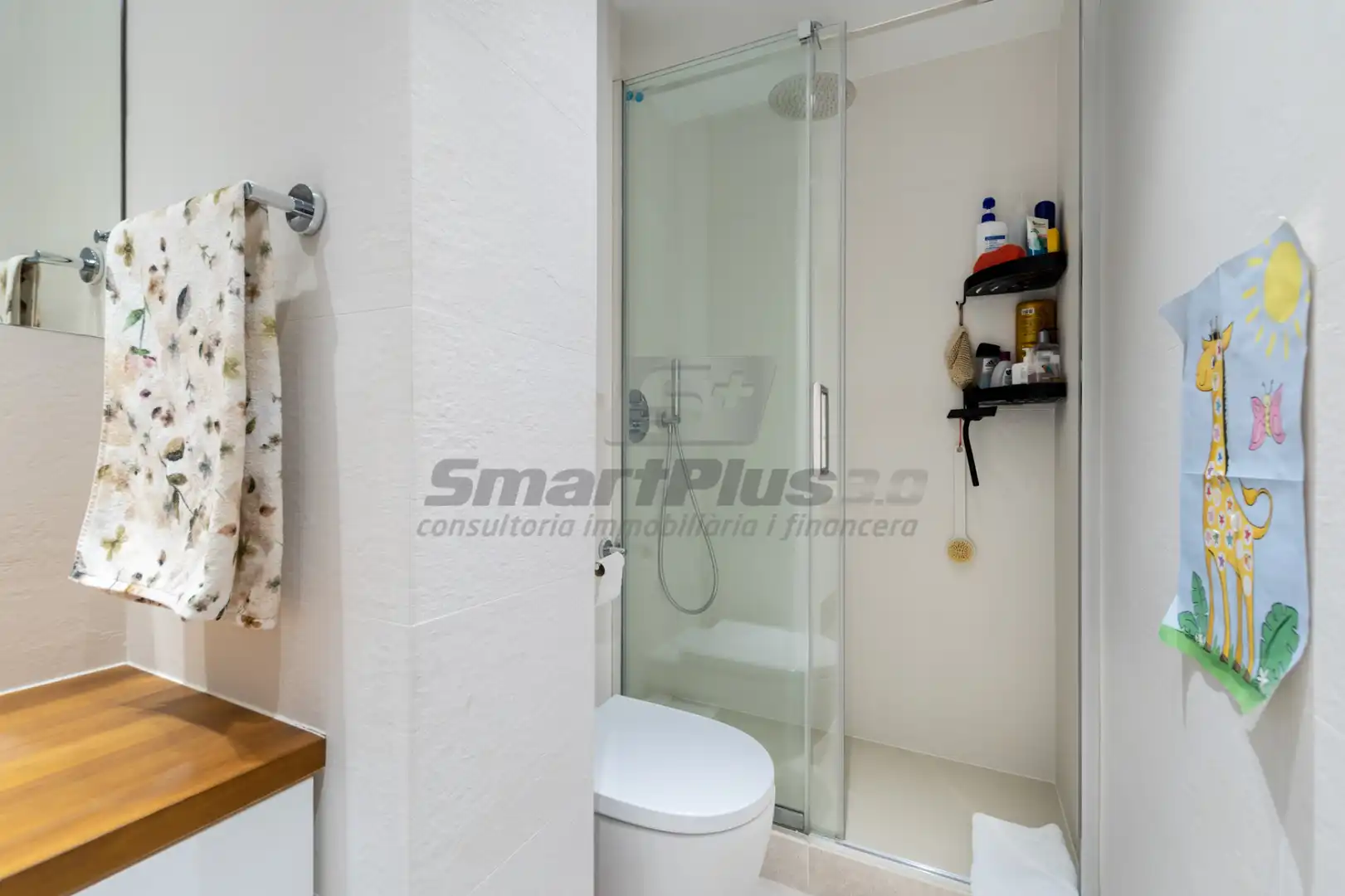 Baño de Ático en venta en Barcelona con Aire acondicionado, Calefacción y Parquet