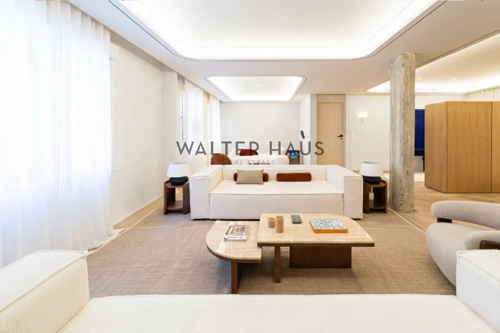Living room of Flat for sale in Madrid  with Air Conditioner, Heating and Oven