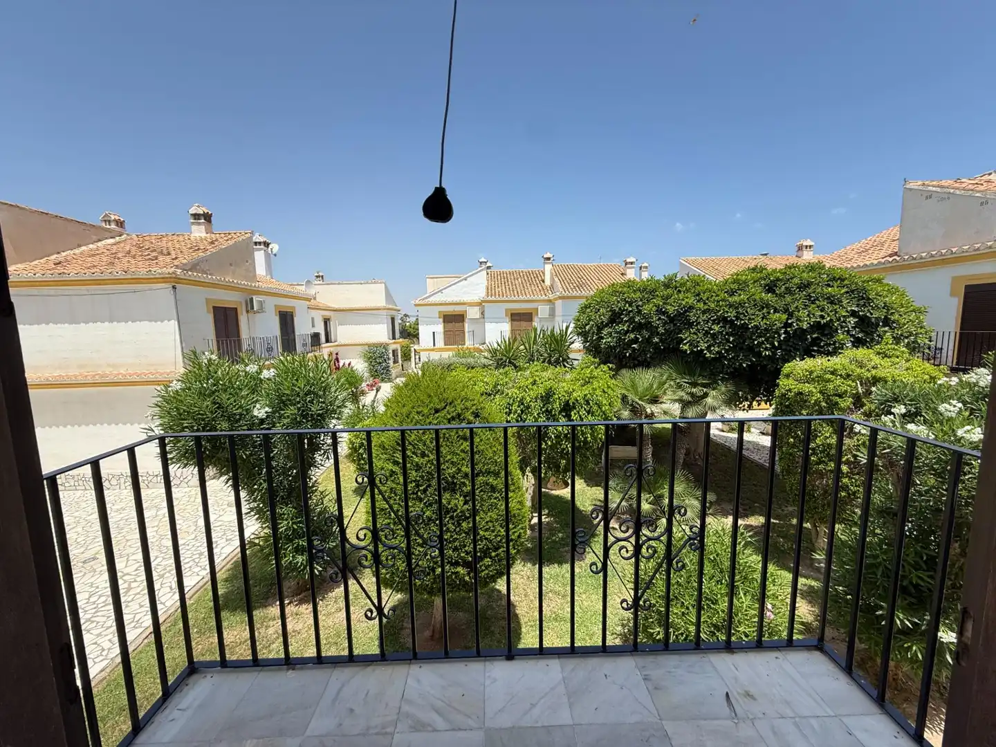 Terraced house with terrace for sale in Avenida Avenida Juan Sebastián Elcano, imagen 25