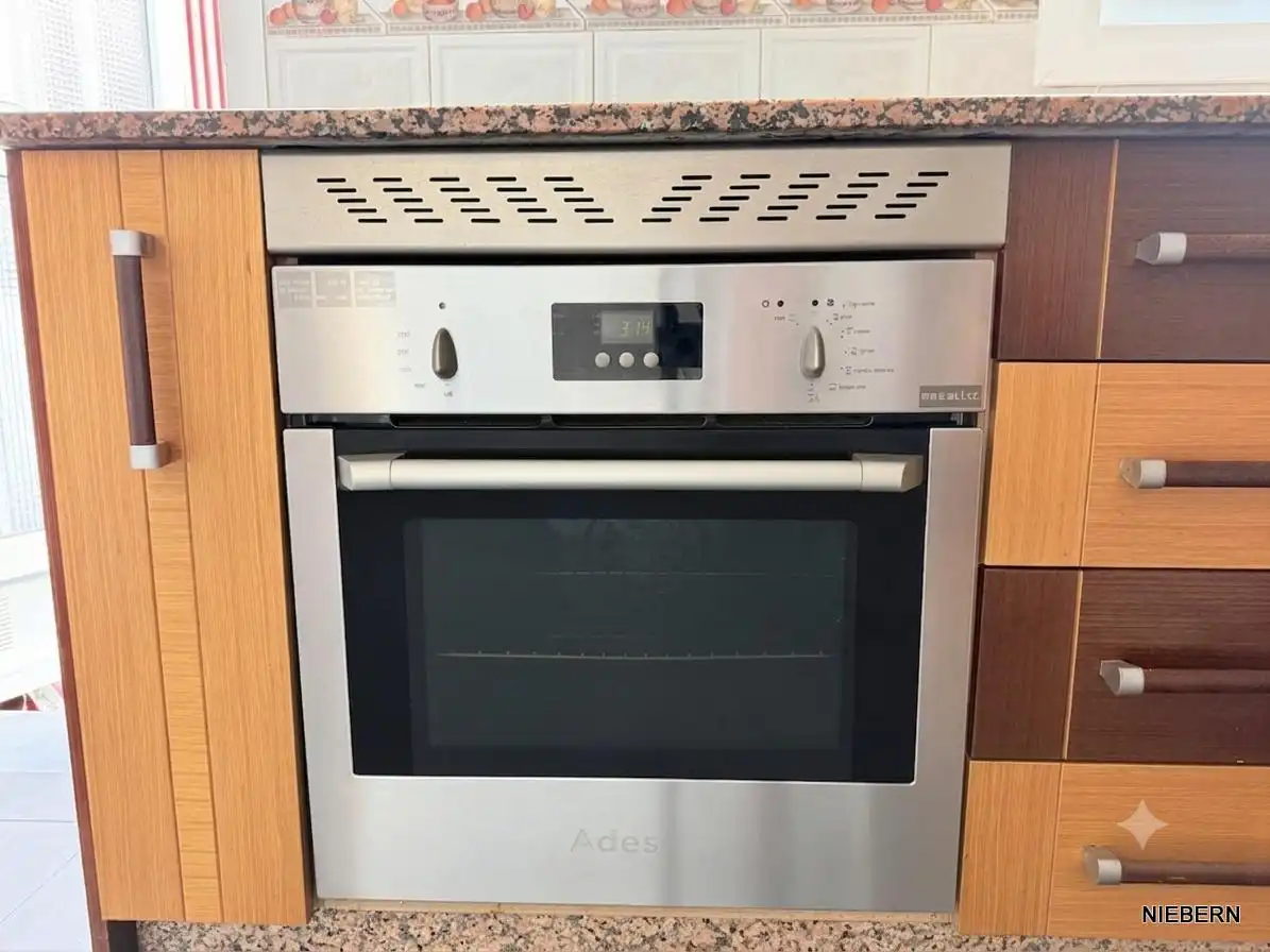 Cuina de Casa o xalet de lloguer en Cartagena amb Aire condicionat, Terrassa i Moblat