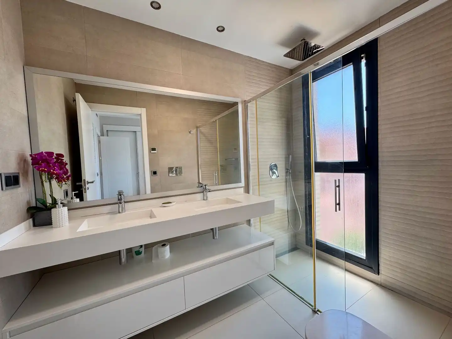 Apartment with pool to rent in Playa de Poniente, imagen 25
