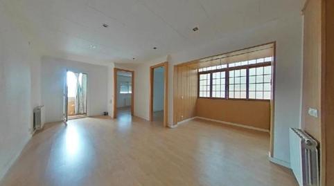 Foto 2 de Pis en venda a Carrer Menéndez y Pelayo, Singuerlín, Santa Coloma de Gramenet