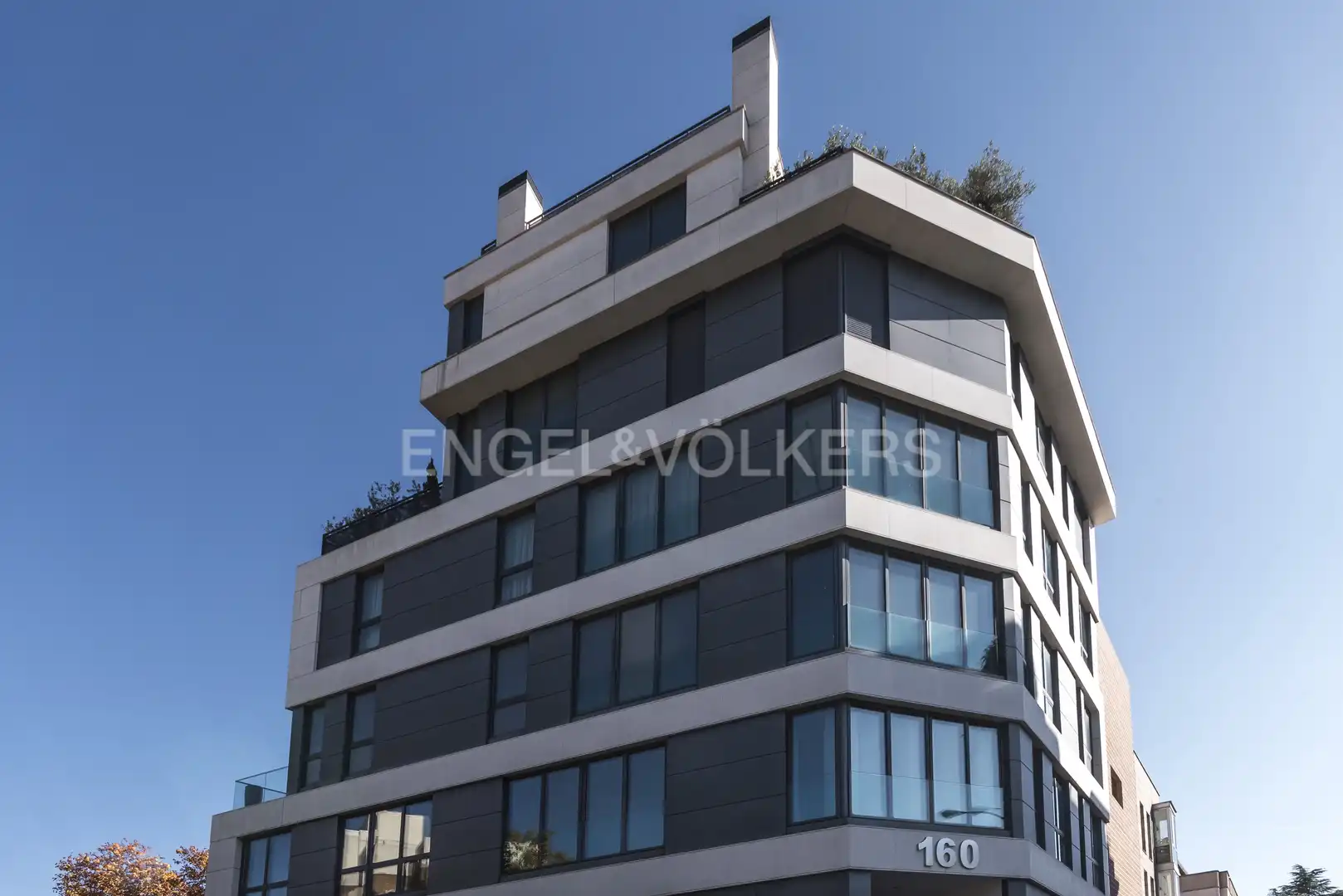 Vista exterior de Apartament de lloguer en Madrid amb Aire condicionat, Calefacció i Terrassa