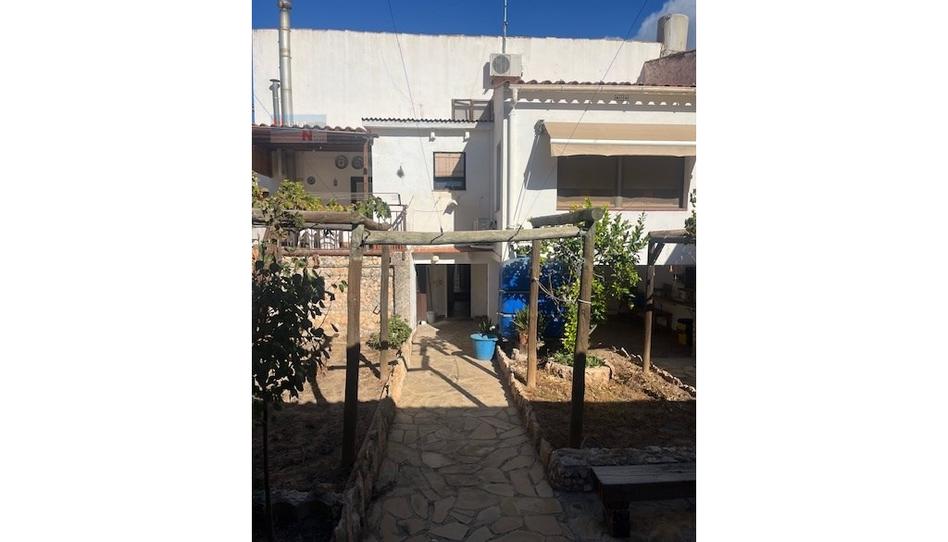 Foto 1 de Casa o chalet en venta en Carrer Sant Joan, La Bisbal del Penedès, Tarragona