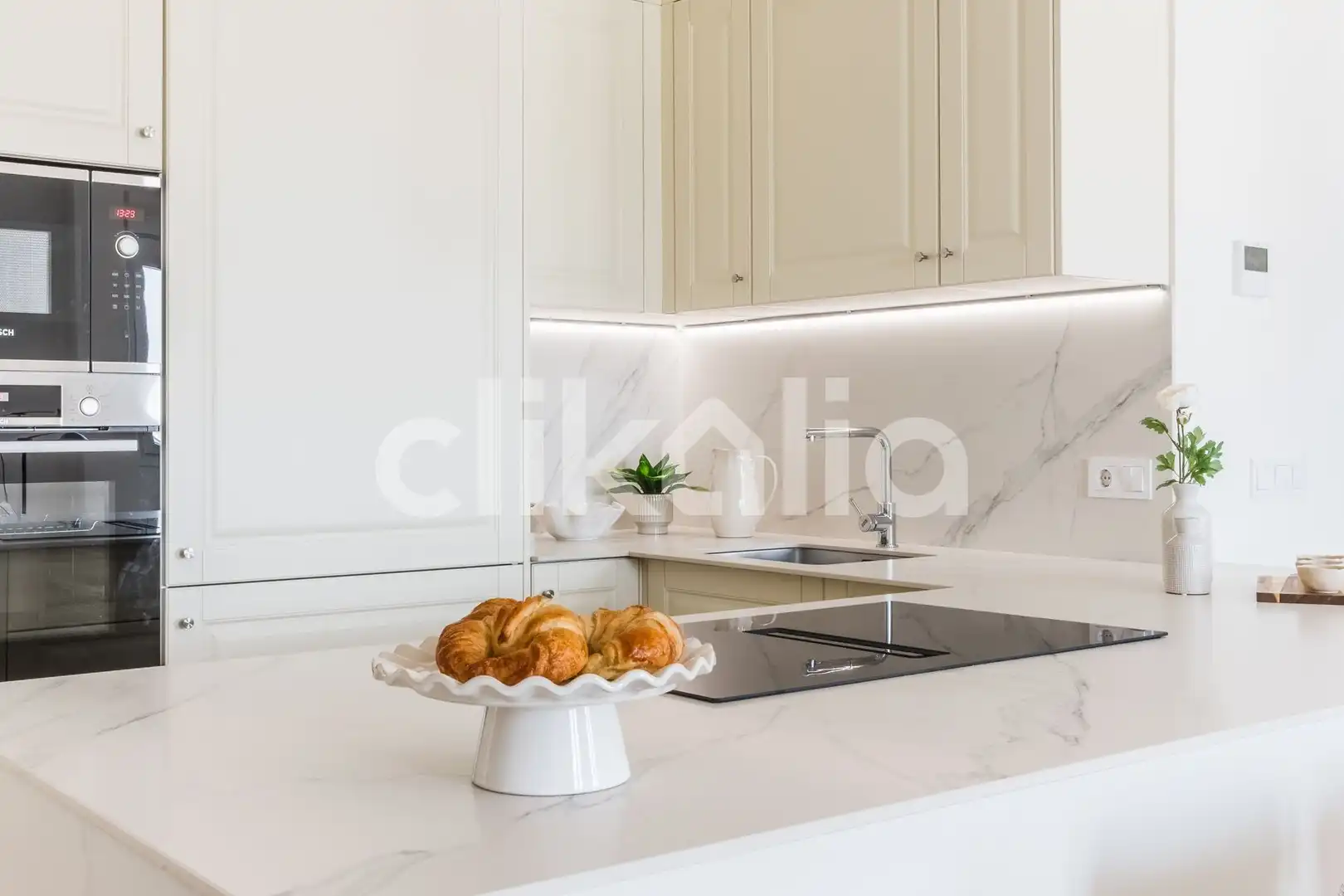 Cocina de Piso en venta en Sevilla con Aire acondicionado