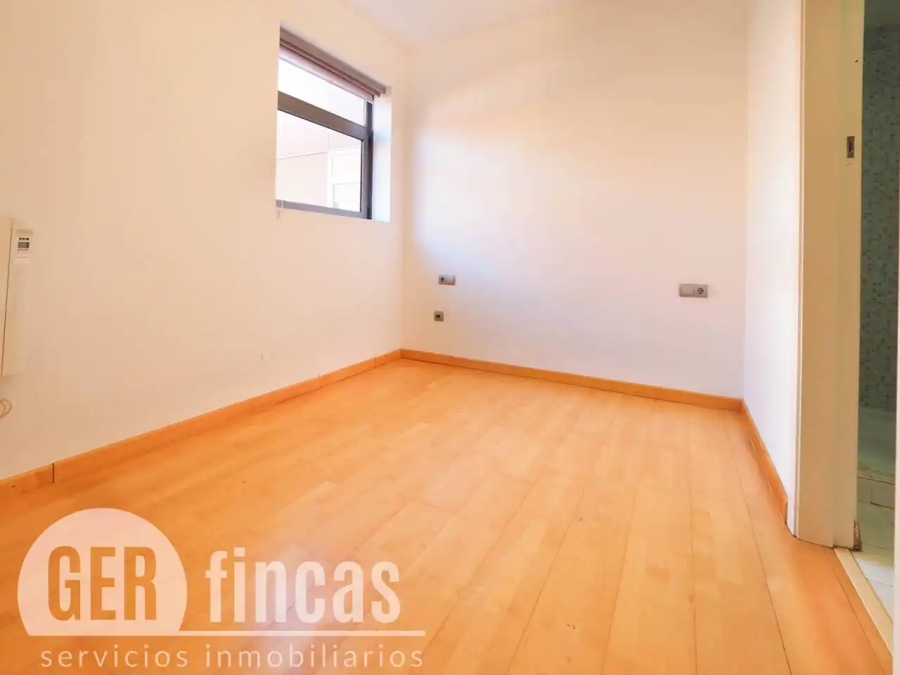 Schlafzimmer von Maisonette zum Verkauf in Terrassa mit Klimaanlage, Heizung und Parkett