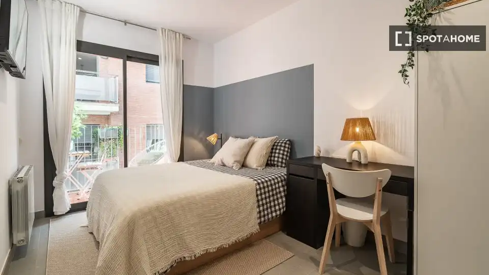 Bedroom of Flat for rent in Barcelona  with Air Conditioner, Heating and Furnished