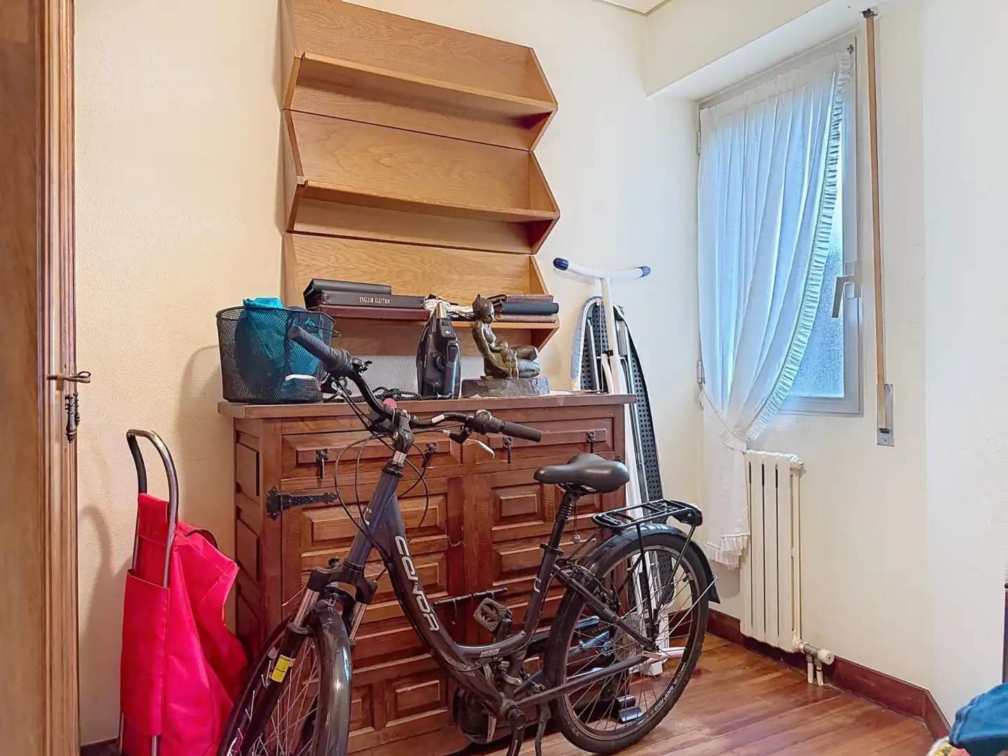 Dormitori de Dúplex en venda en Donostia - San Sebastián  amb Calefacció, Terrassa i Traster