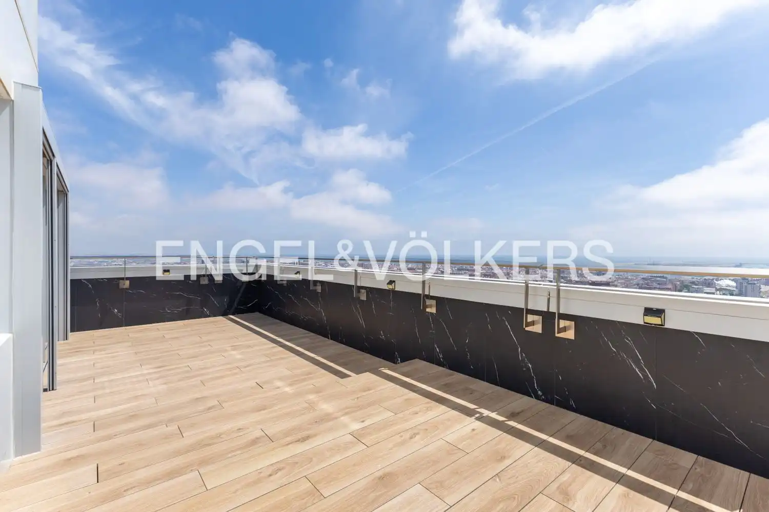 Terraza de Ático en venta en Camins al Grau
