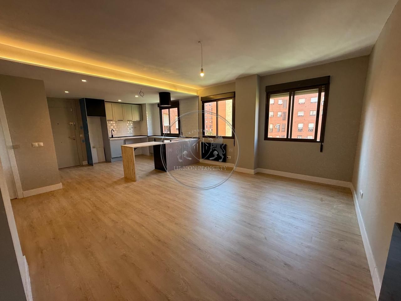 Exterior view of Flat for sale in  Madrid Capital  with Heating