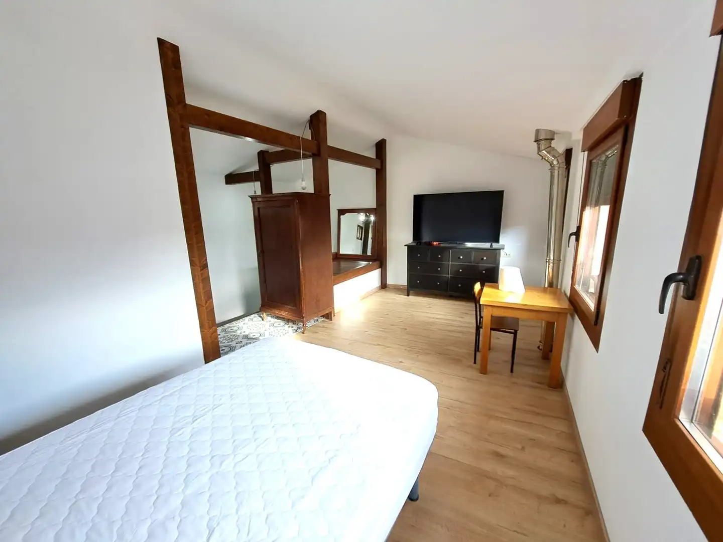 Habitación de Finca rústica en venta en Ollauri con Calefacción y Amueblado