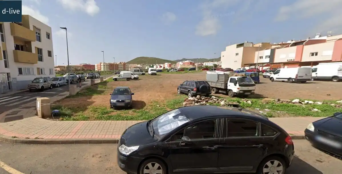 Terreno rústico en venta en Calle Viera y Clavijo 60, imagen 2