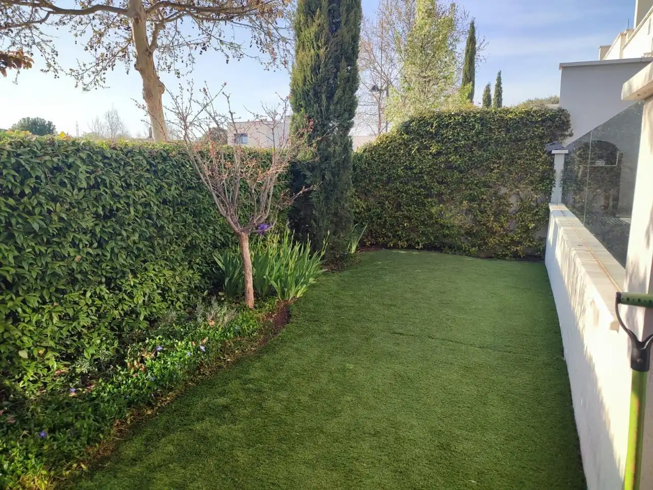 Jardí de Casa adosada de lloguer en Boadilla del Monte amb Aire condicionat, Calefacció i Jardí privat