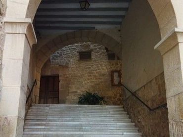 Casa con balcón en venta en Calaceite