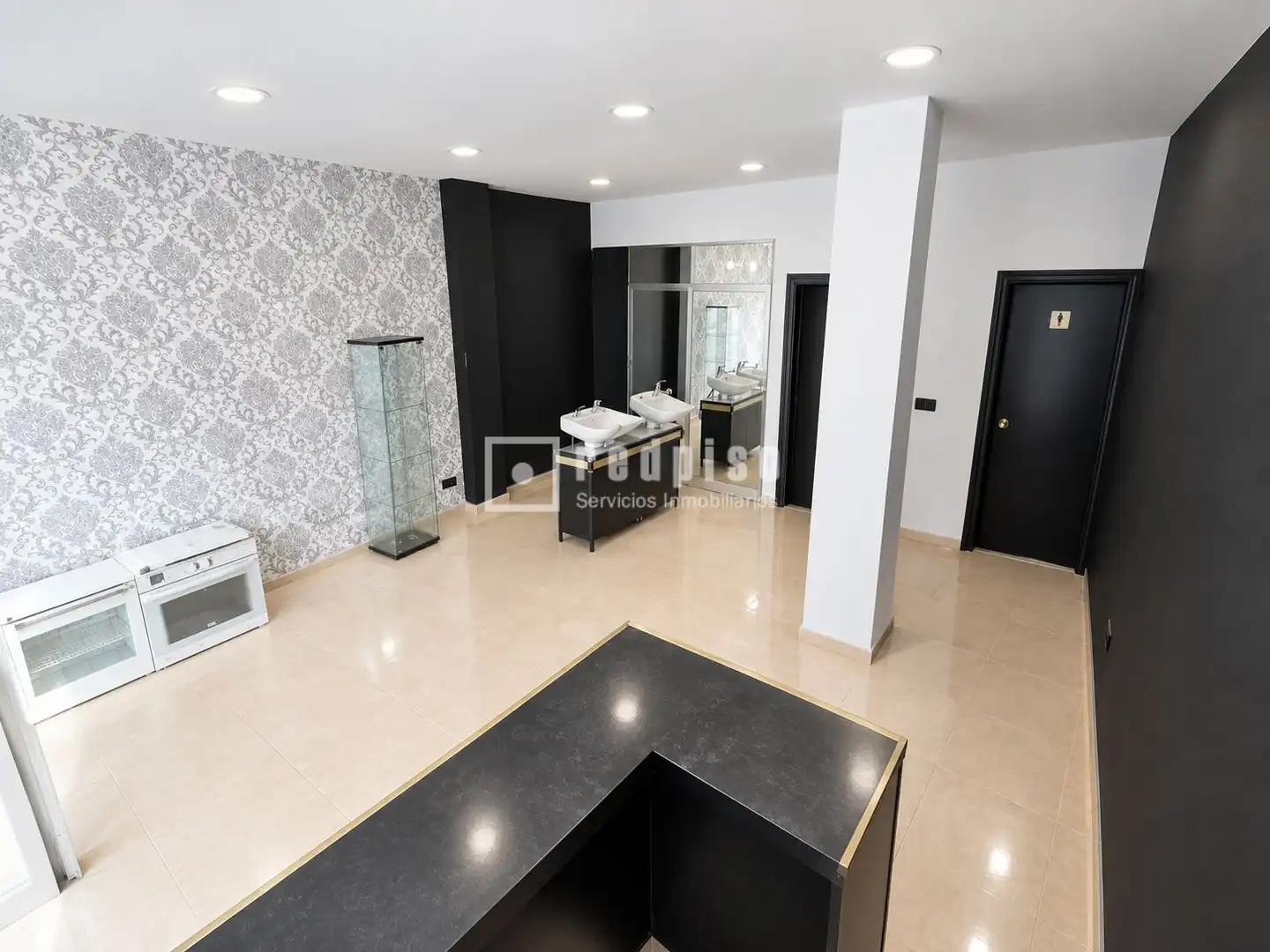 Business premises for sale in Centro, imagen 2