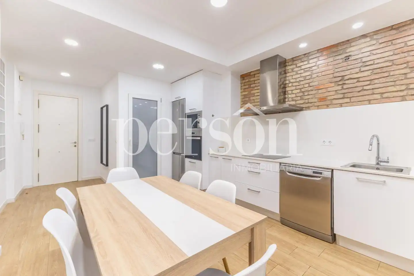 Kitchen of Flat for rent in Valencia  with Terrace and Furnished