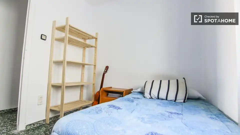 Habitación en Barrio de Benimaclet