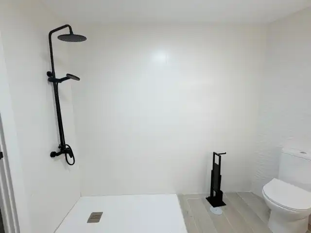 Badezimmer von Wohnung zur Miete in Puertollano mit Klimaanlage, Heizung und Möbliert