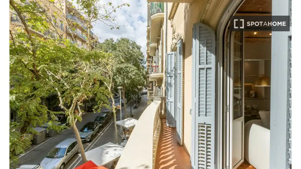 Piso con terraza en alquiler en Eixample, imagen 6