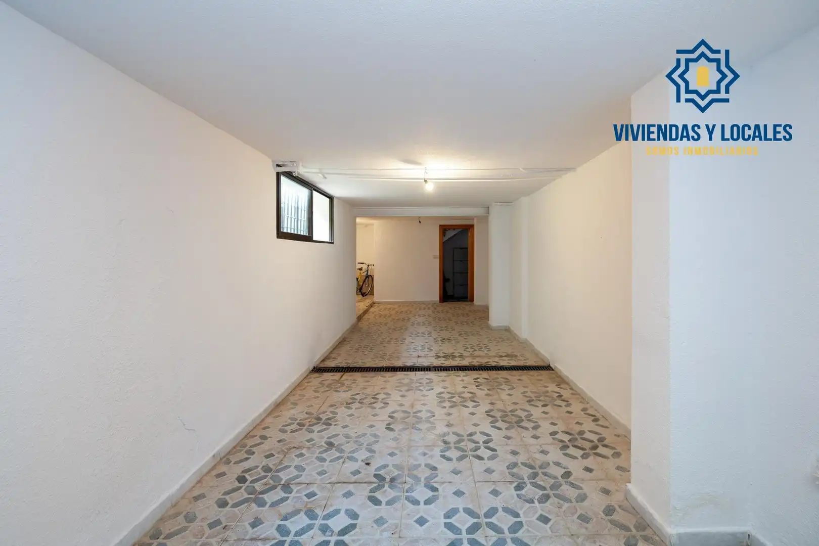 Chalet con piscina en venta en Calle Lindaraja, imagen 50