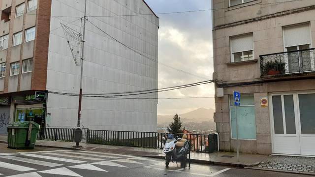 Terreno residencial en Venta en  AVDA RAMÓN NIETO C/V FONTANS 94 en Lavadores