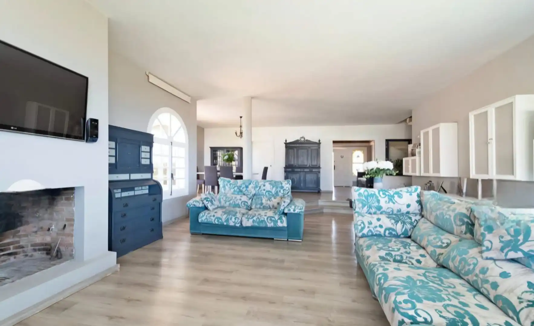 Sala de estar de Casa o chalet en venta en Rincón de la Victoria con Aire acondicionado, Jardín privado y Terraza