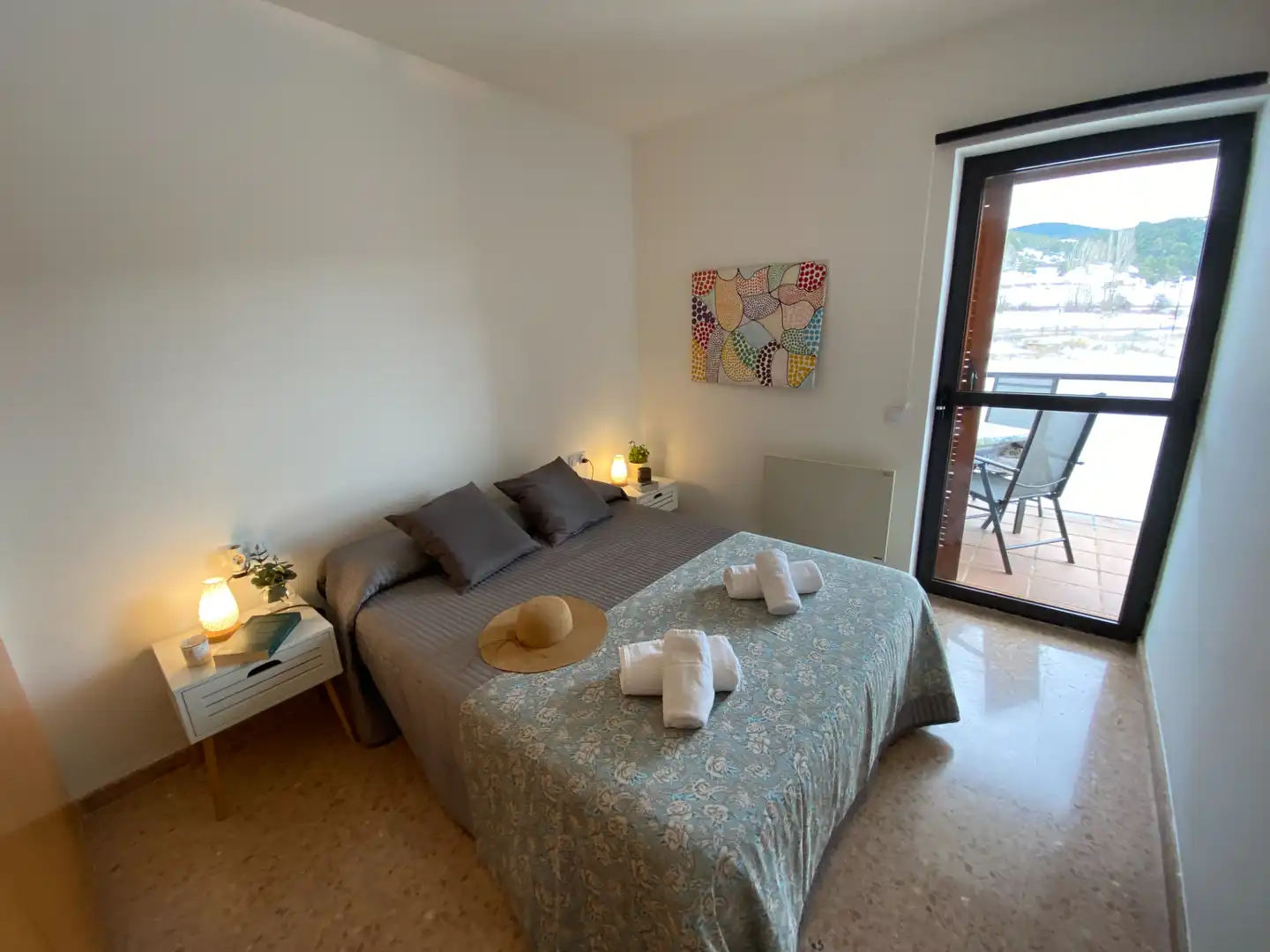 Habitación de Apartamento de alquiler en Alcalá de la Selva con Calefacción, Terraza y Amueblado