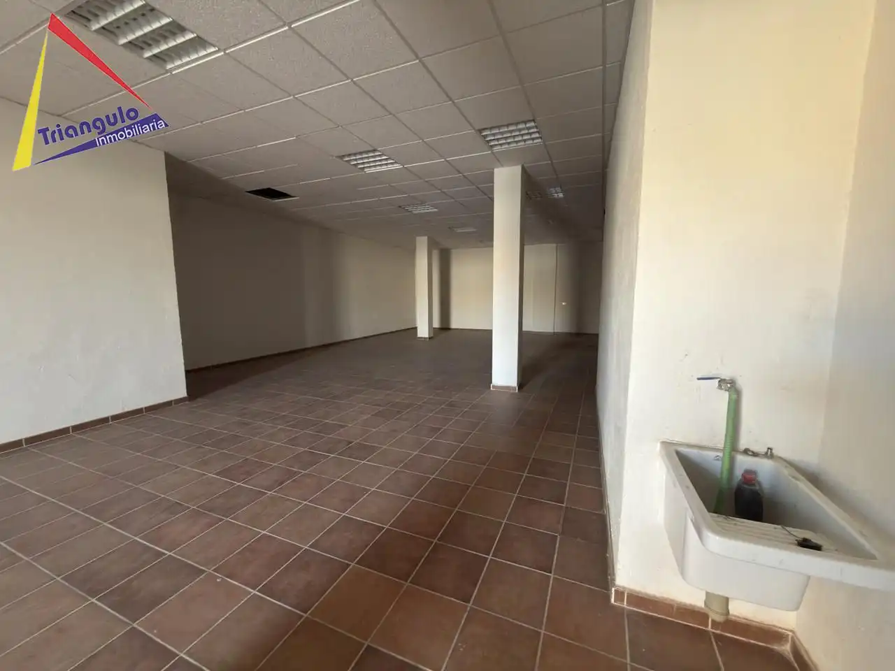 Business premises to rent in La Lastrilla, imagen 2
