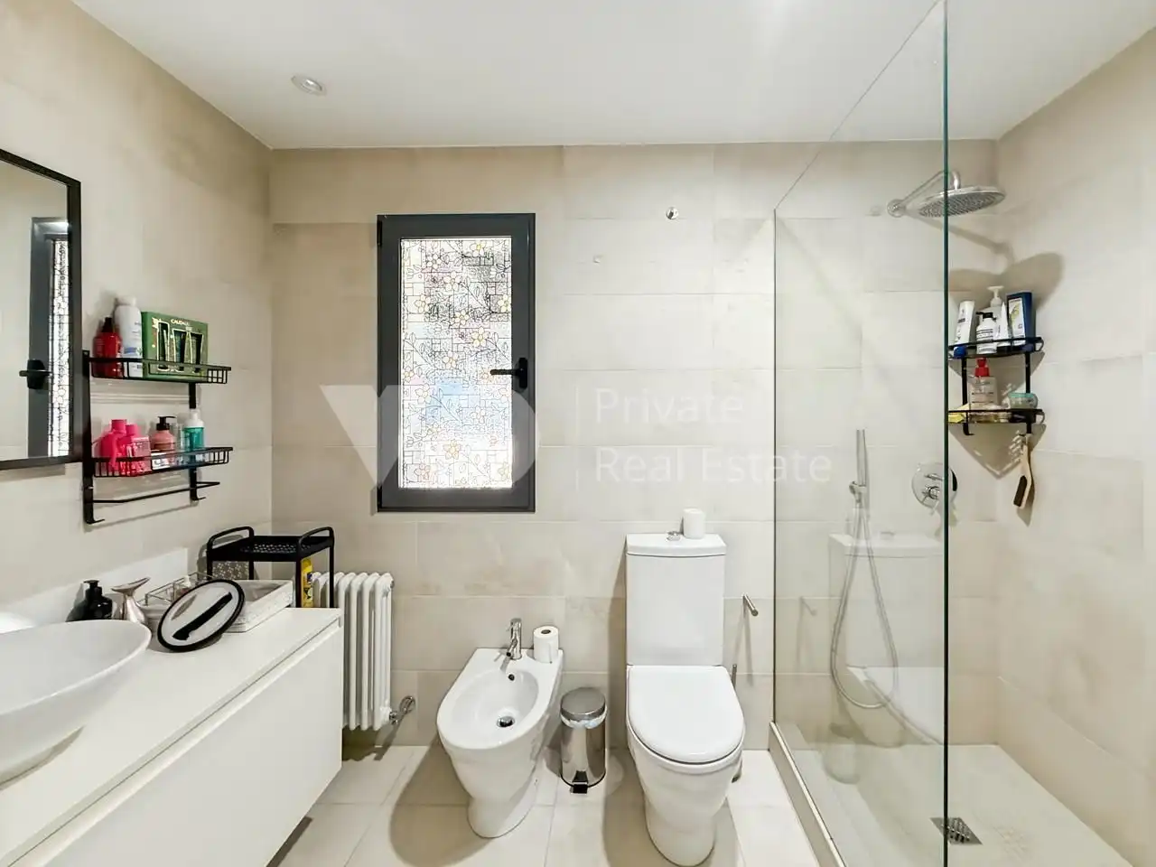 Bathroom of Houses for sale in Villanueva de la Cañada  with Air Conditioner, Heating and Private garden