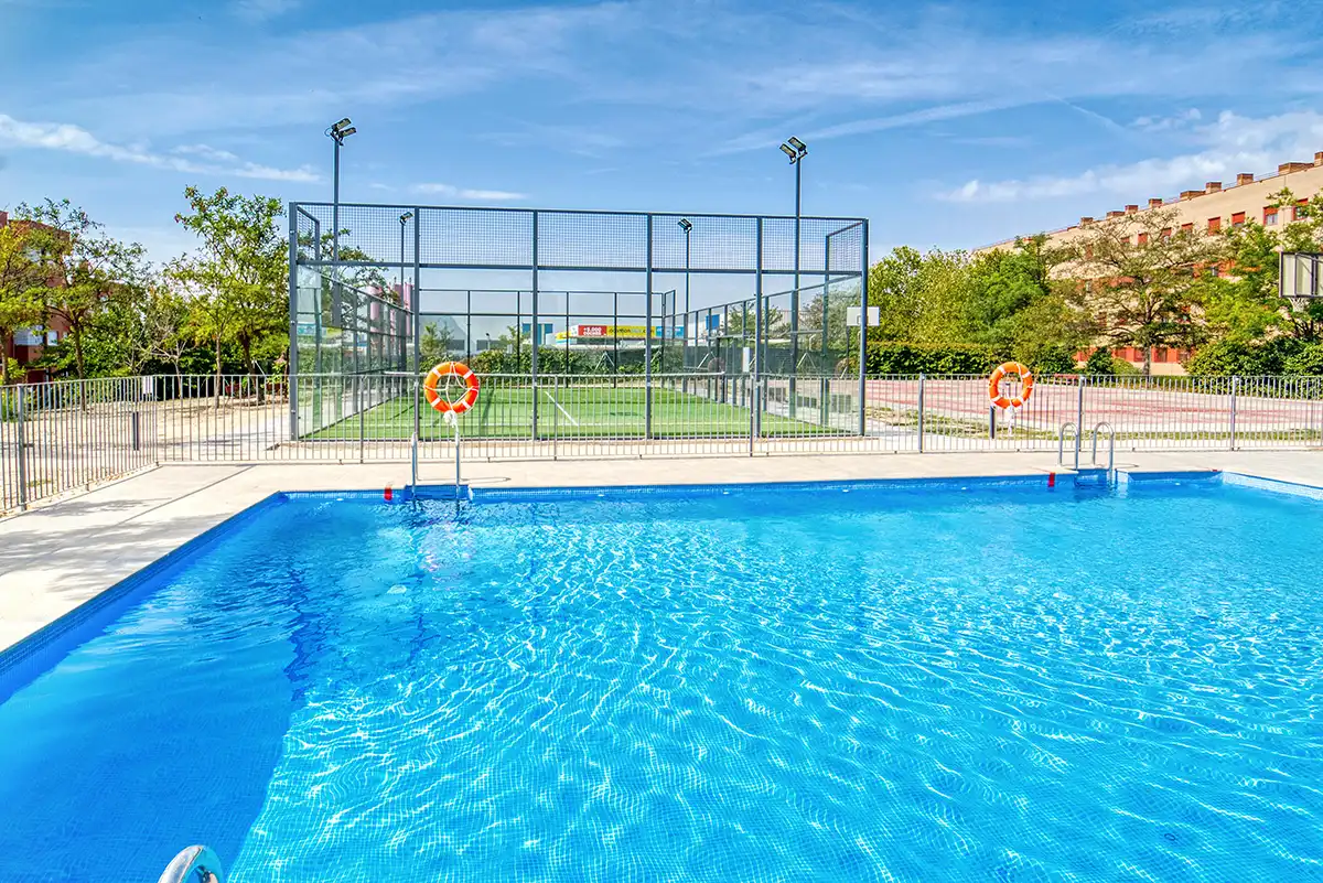 Schwimmbecken von Wohnung zur Miete in Rivas-Vaciamadrid mit Klimaanlage, Heizung und Abstellraum