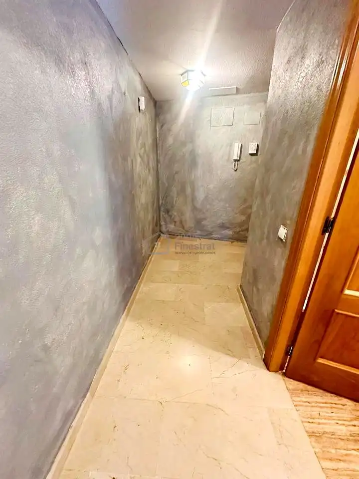 Apartamento en venta en Benidorm con Terraza y Alarma