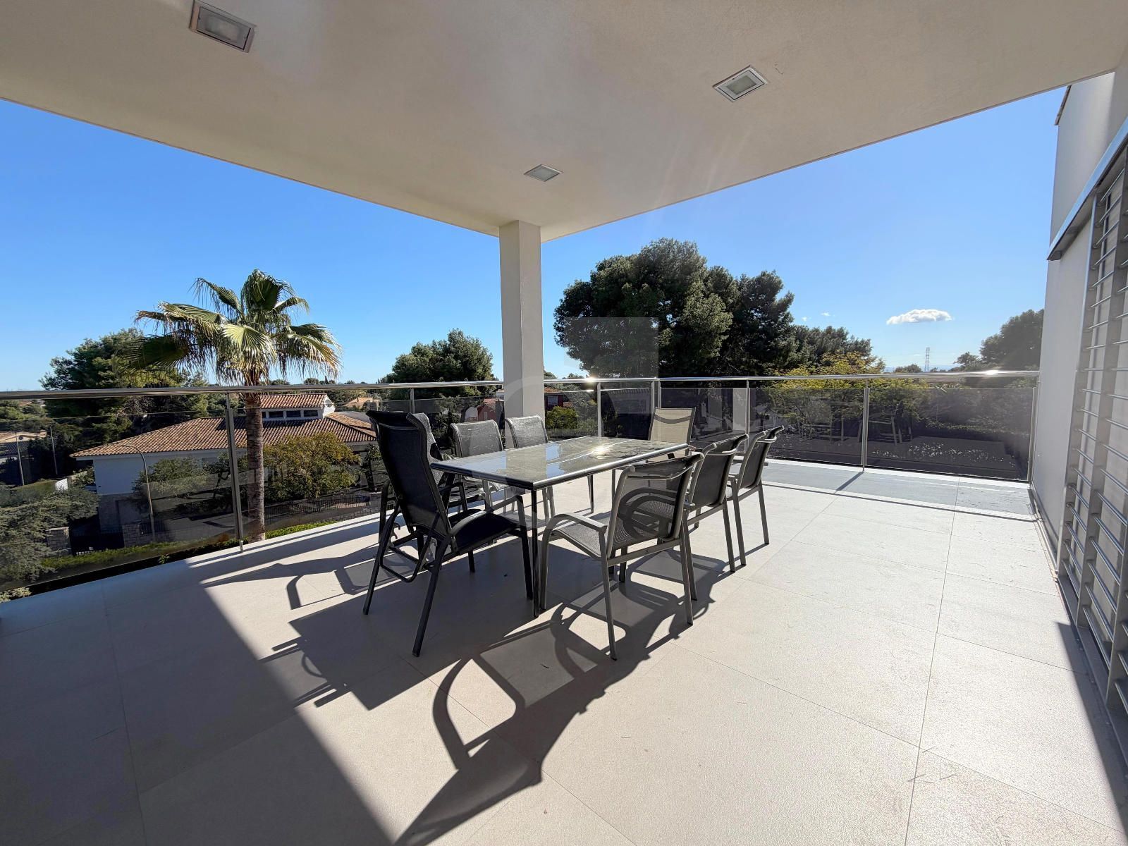 Terrassa de Pis de lloguer en Torrent amb Aire condicionat, Piscina i Piscina comunitària