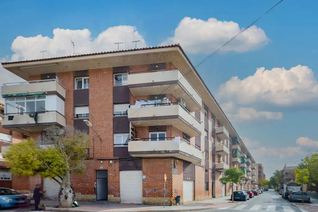 Vista exterior de Piso en venta en Mutxamel