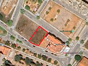 Terreny residencial en venda a Carrer Santa Cecília 77