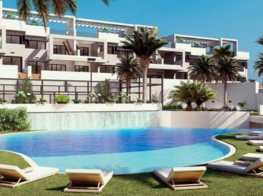 Bungalow avec piscine à vendre à Los Balcones - Los Altos
