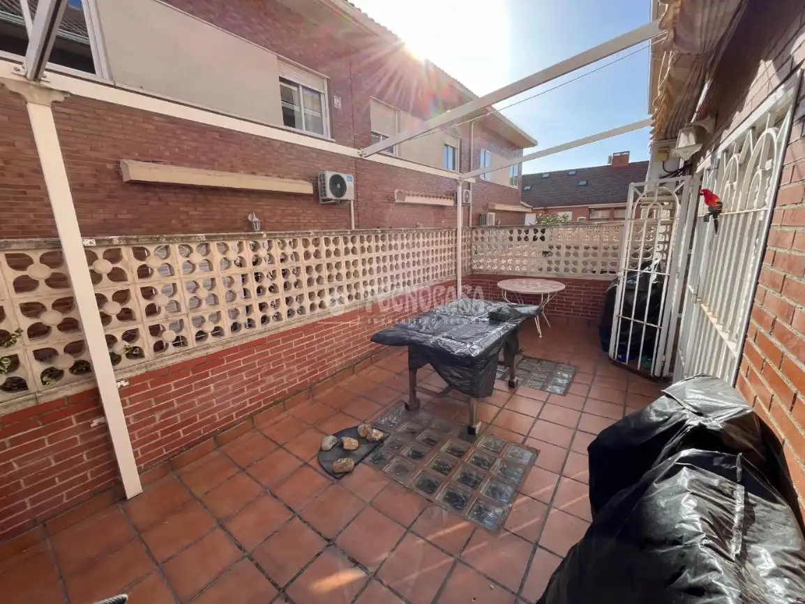 Terrace of Detached homes for sale in Alcalá de Henares  with Air Conditioner and Heating