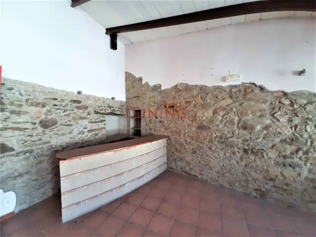 Buildings for sale in Talaván