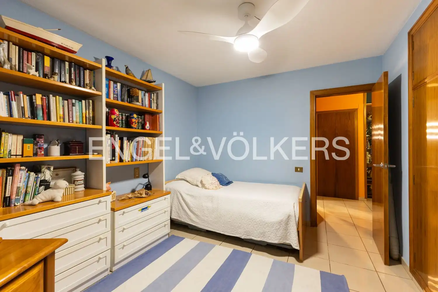 Habitación de Finca rústica en venta en Benicasim / Benicàssim con Calefacción, Jardín privado y Terraza