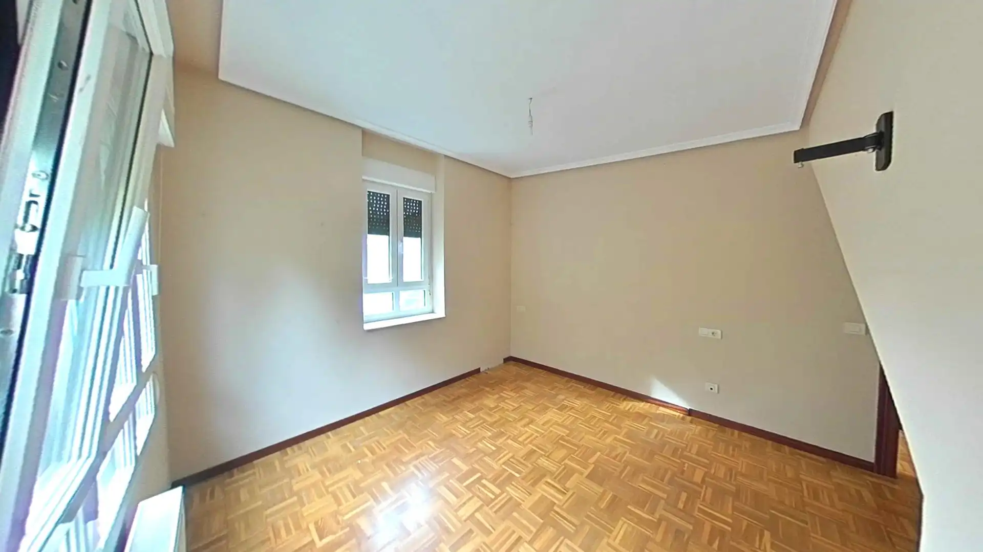 Schlafzimmer von Wohnungen zum Verkauf in Mieres (Asturias) mit Heizung, Parkett und Abstellraum