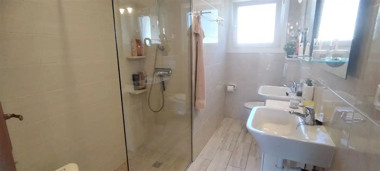 Bathroom of Houses for sale in Jávea / Xàbia  with Air Conditioner and Storage room