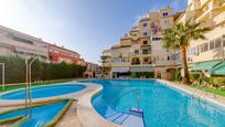 Piscina de Casa o xalet en venda en Torrevieja amb Aire condicionat, Terrassa i Traster