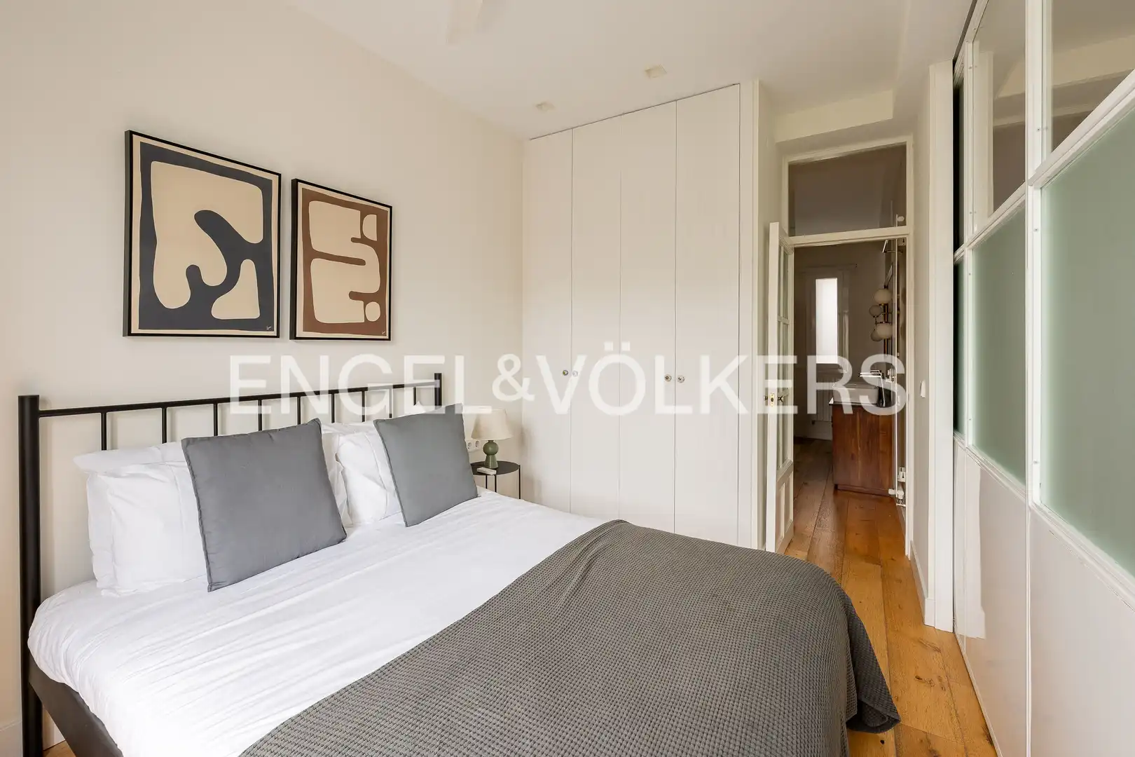 Bedroom of Flat for rent in Madrid  with Air Conditioner, Heating and Furnished