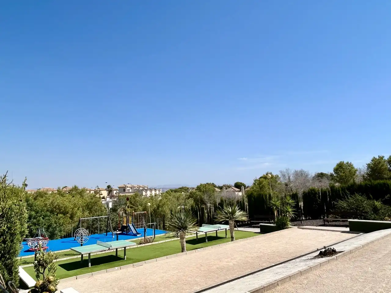 Garden of Attic for sale in Orihuela  with Air Conditioner, Terrace and Storage room