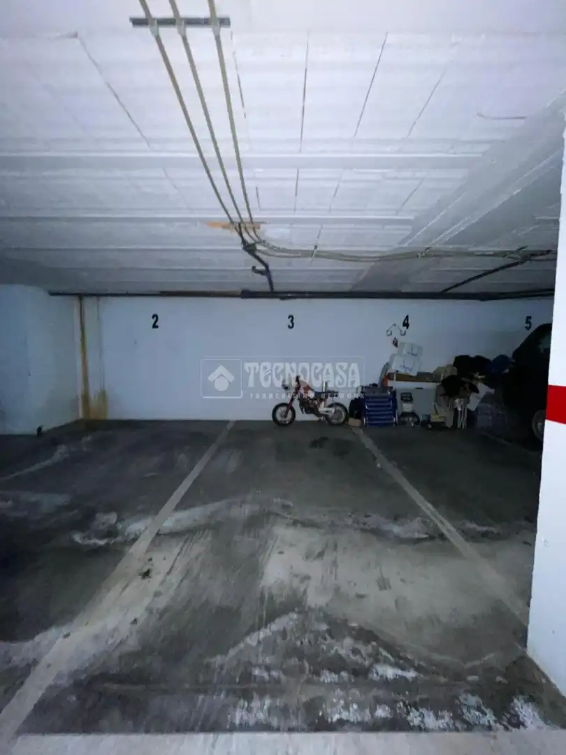 Parking of Flat for sale in Arcos de la Frontera  with Air Conditioner and Furnished