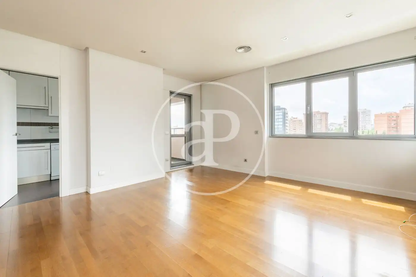 Wohnzimmer von Wohnung zur Miete in Madrid mit Klimaanlage, Heizung und Abstellraum