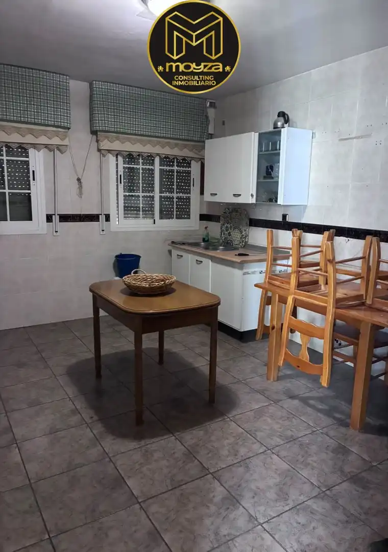 Cuina de Edifici en venda en Jaén