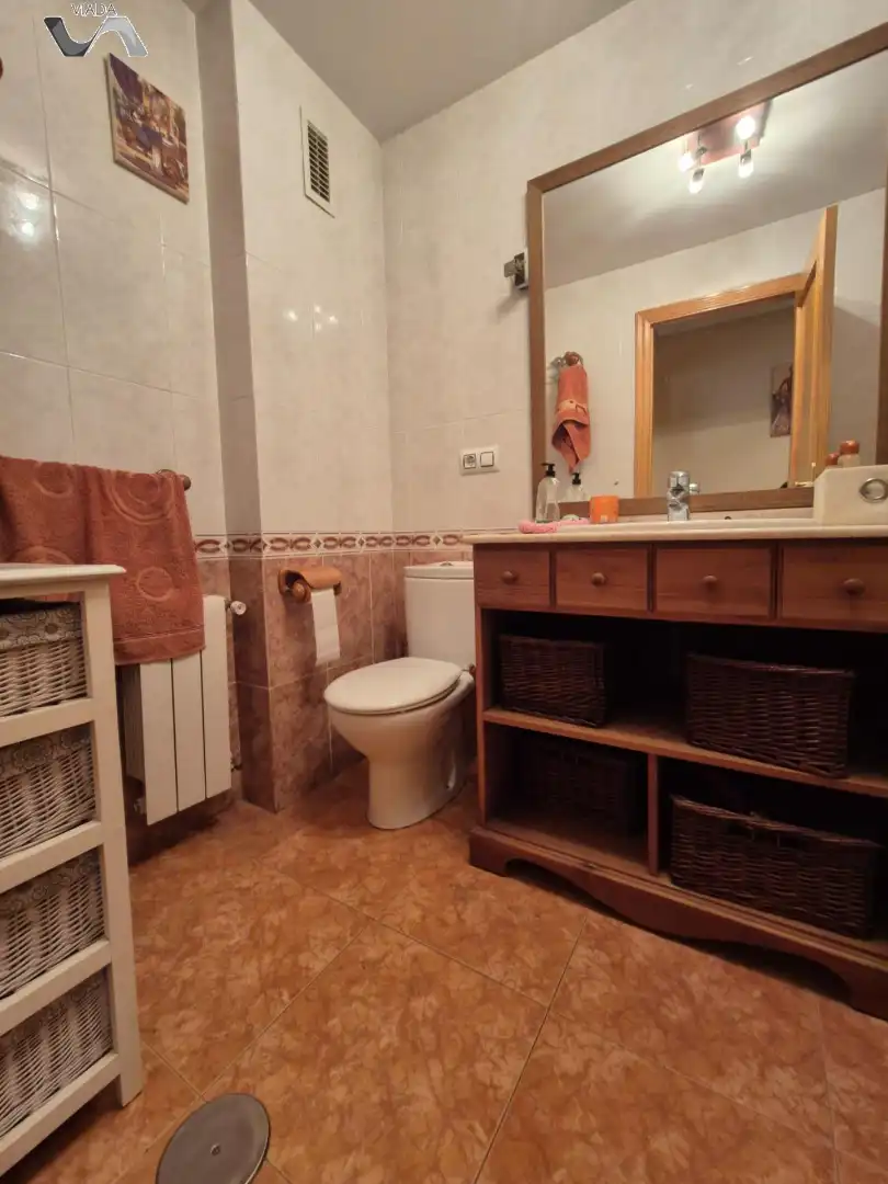 Baño de Ático en venta en Puertollano con Aire acondicionado, Calefacción y Terraza