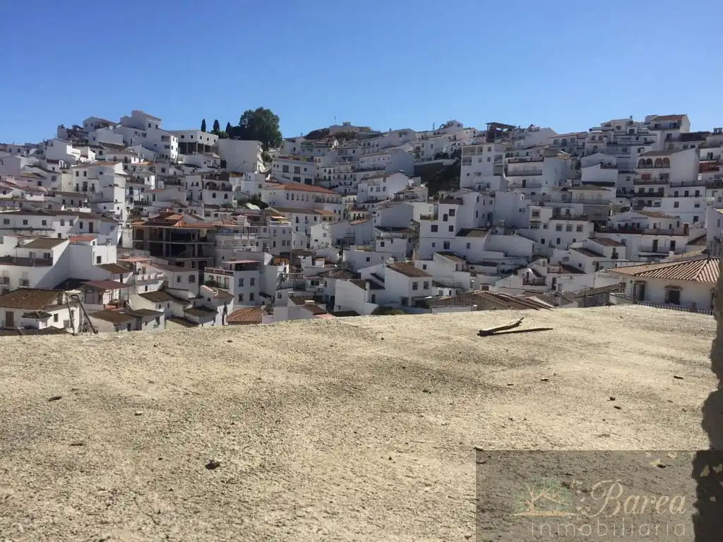 Vista exterior de Edifici en venda en Almáchar