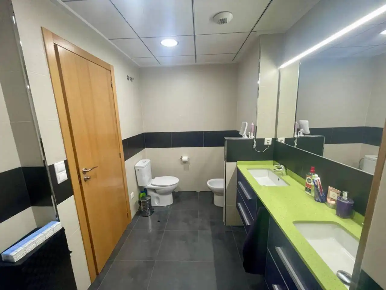 Bathroom of Duplexes for sale in Muro de Alcoy  with Air Conditioner, Heating and Terrace