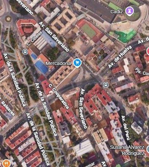 Foto 2 de Piso en venta en Astilleros - La Paz - Loreto - El Corte Inglés, Cádiz Capital